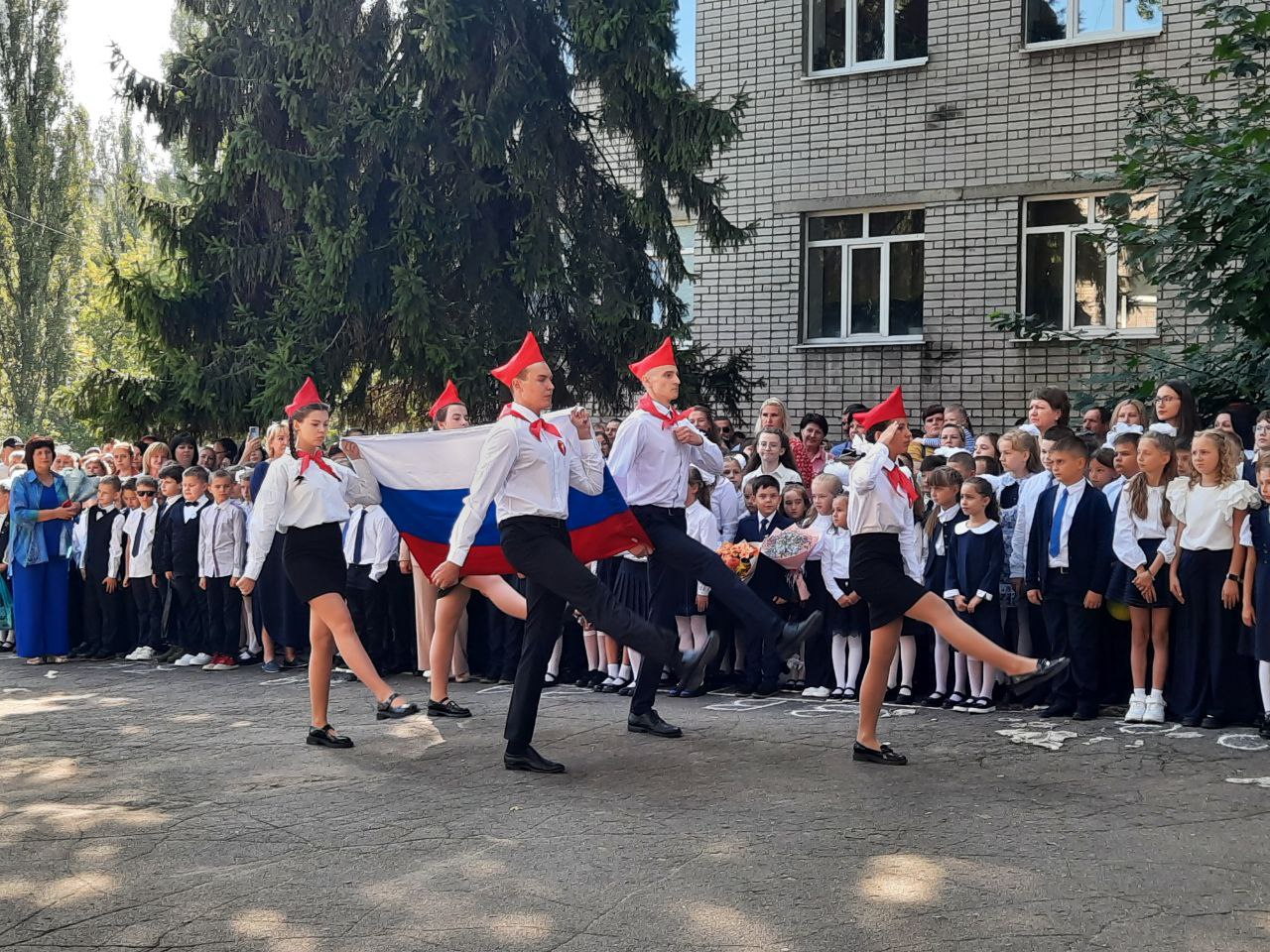 Фотографии школы.